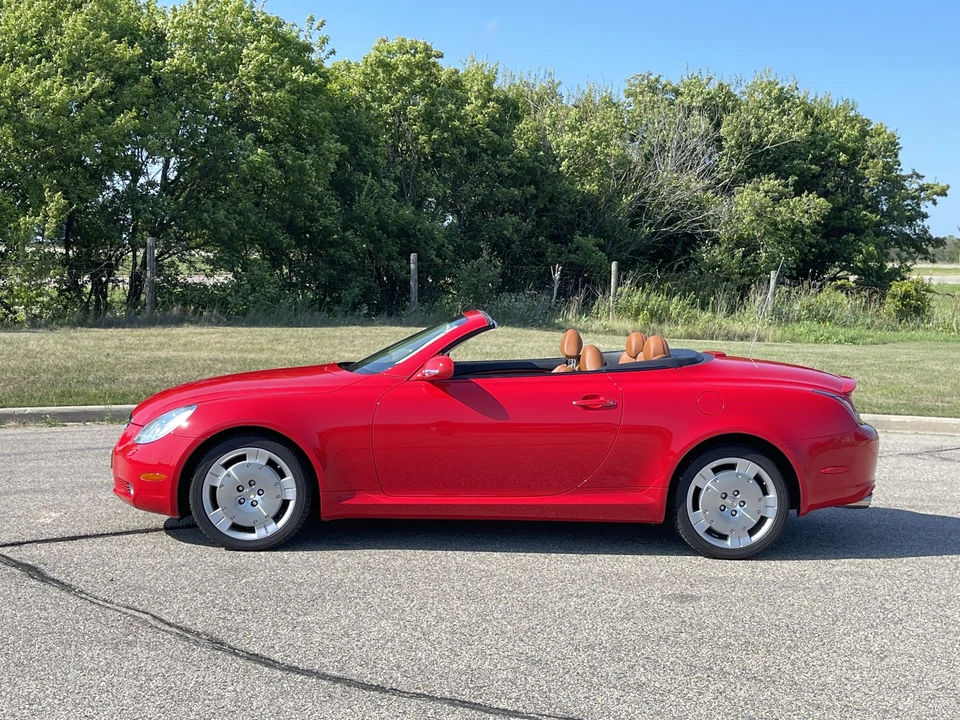 2004 Lexus SC430 - Image 11 of 31