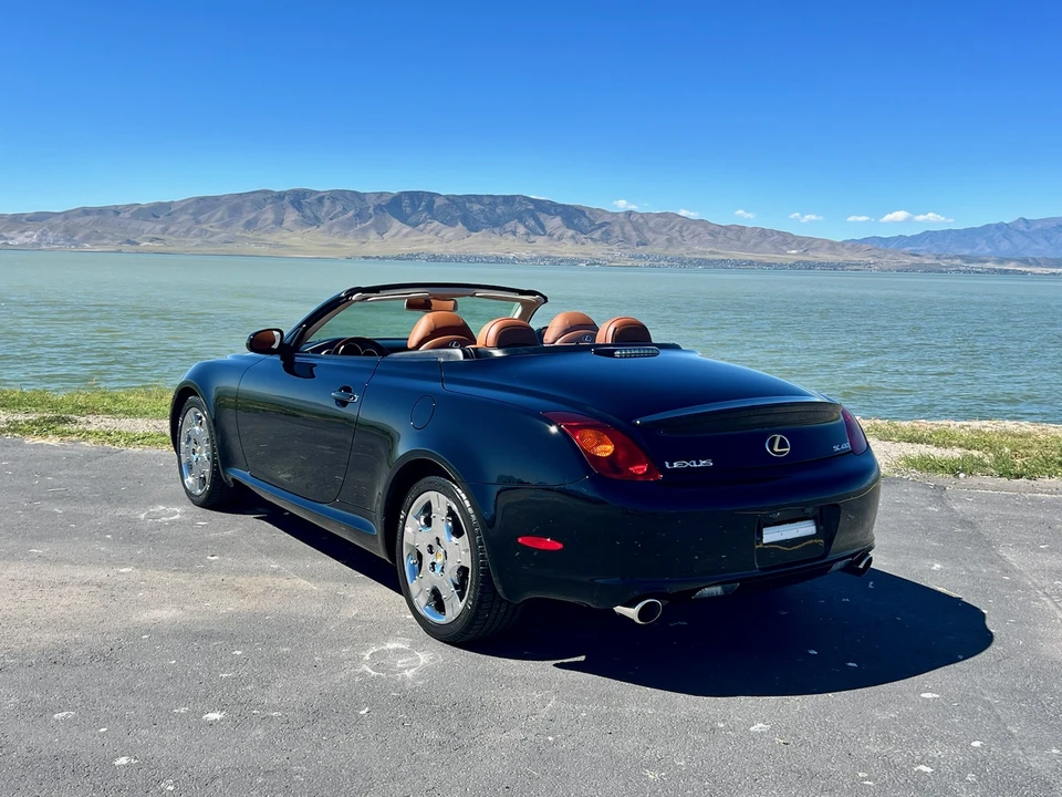 2004 Lexus SC430 - Image 18 of 31