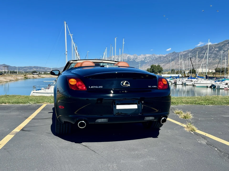 2004 Lexus SC430 - Image 16 of 31