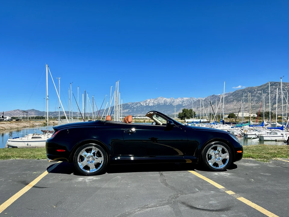 2004 Lexus SC430 - Image 10 of 31