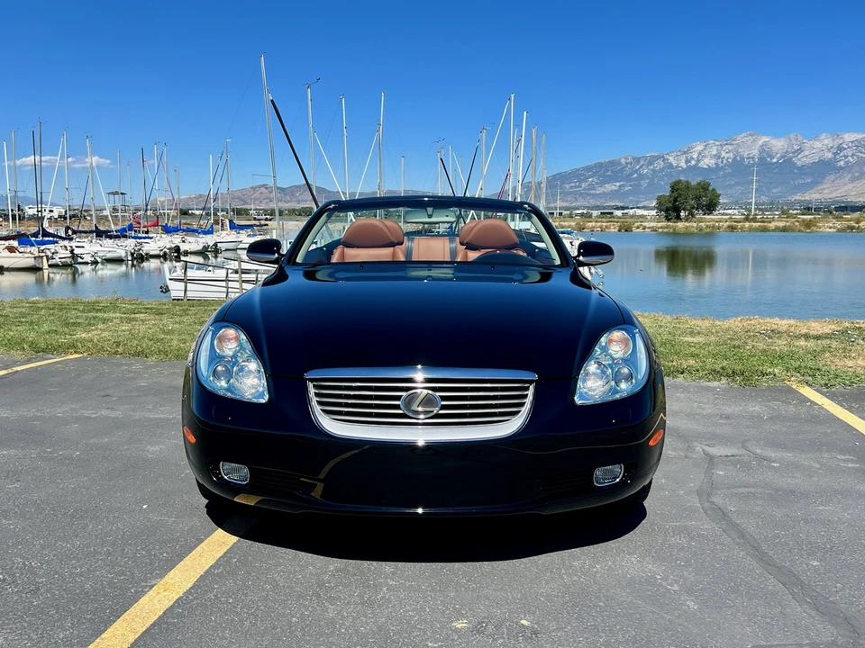 2004 Lexus SC430 - Image 4 of 31