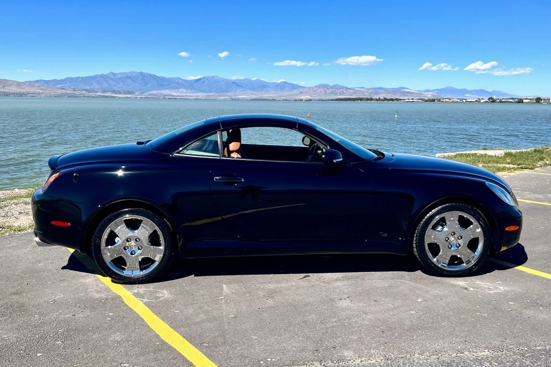 2004 Lexus SC430 - Image 25 of 31