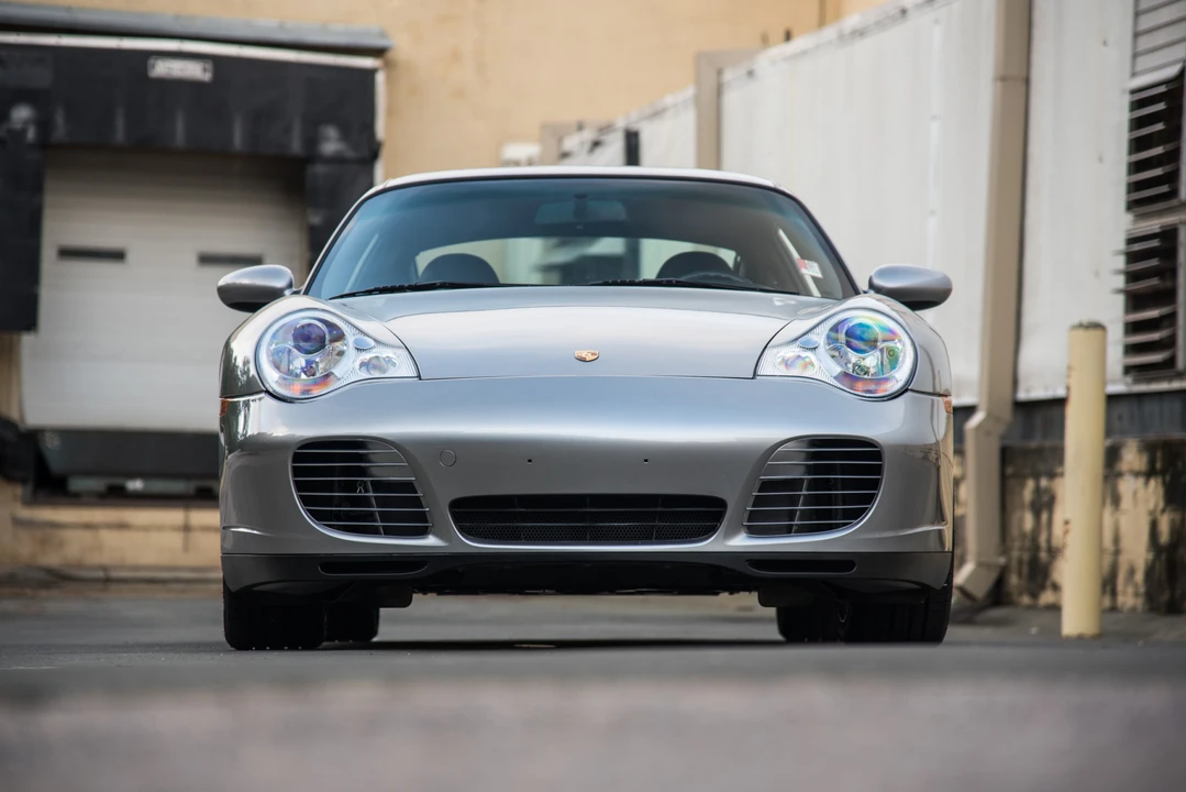2004 Porsche 996 Carrera - Image 4 of 31