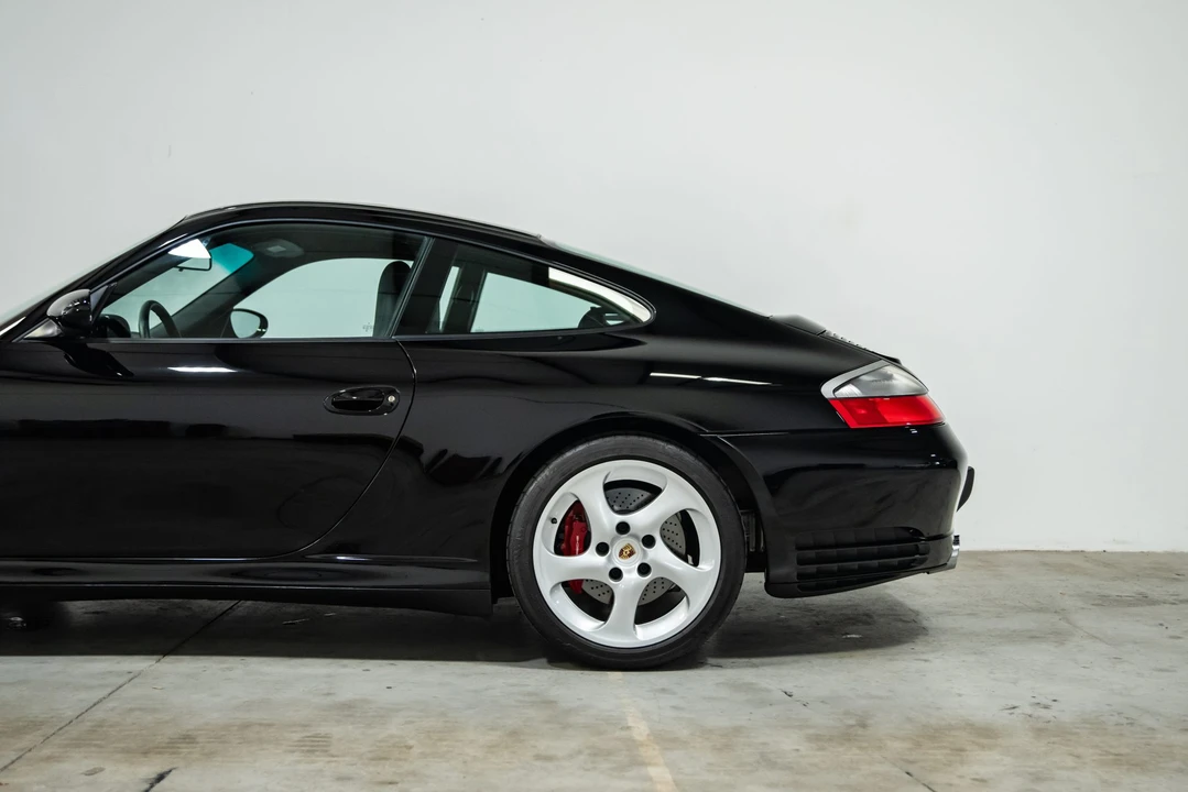 2004 Porsche 996 Carrera 4S - Image 26 of 31