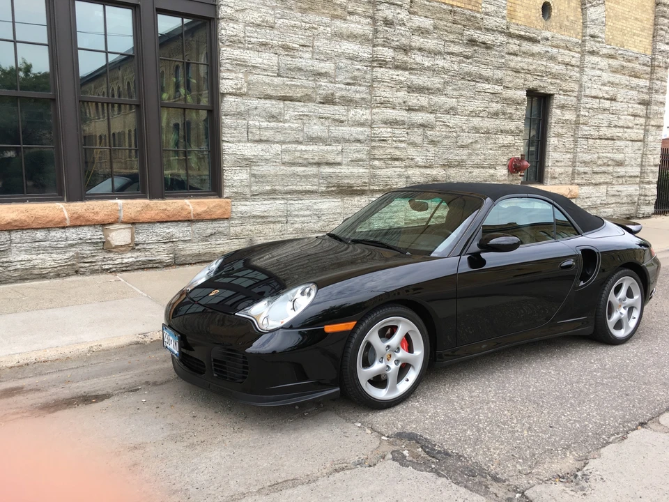 2004 Porsche 996 Turbo - Image 13 of 31