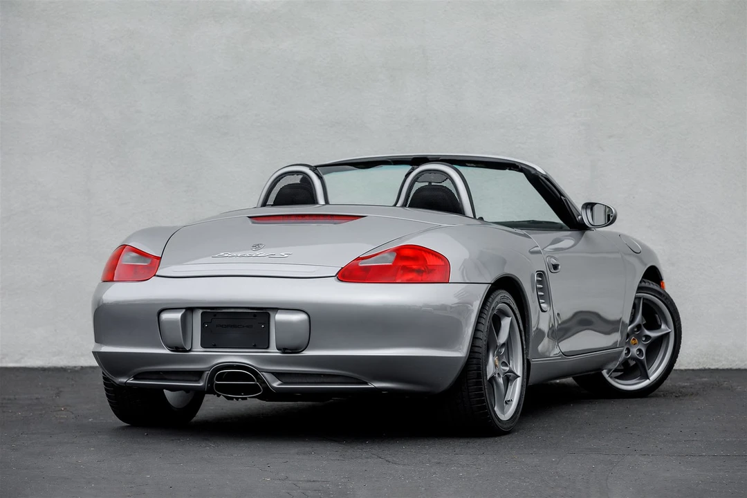 2004 Porsche 986 Boxster S - Image 16 of 31