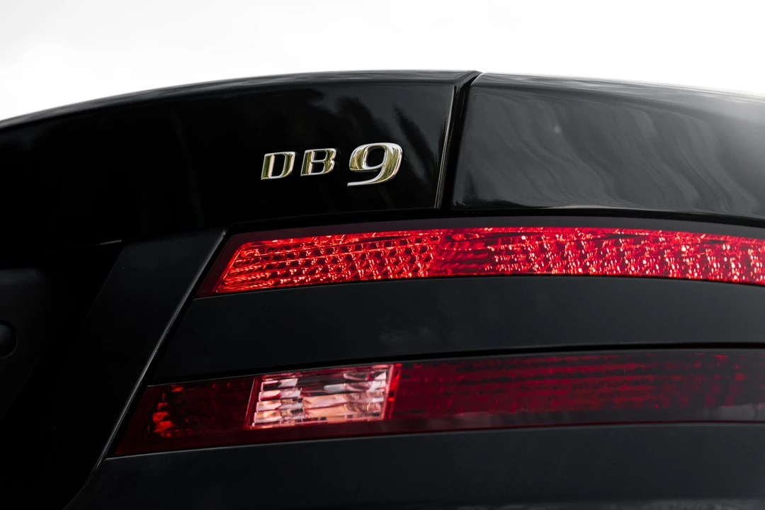 2005 Aston Martin DB9 - Image 25 of 31