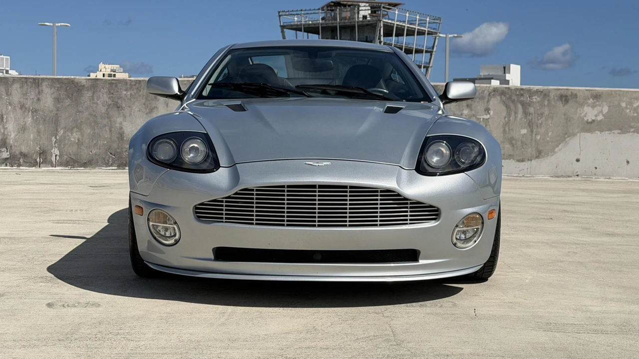 2005 Aston Martin Vanquish 1st Gen - Image 6 of 31
