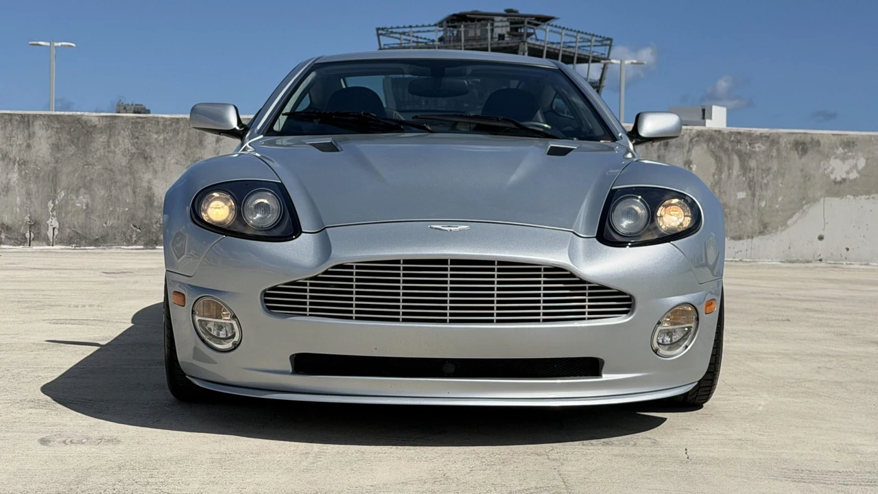 2005 Aston Martin Vanquish 1st Gen - Image 7 of 31