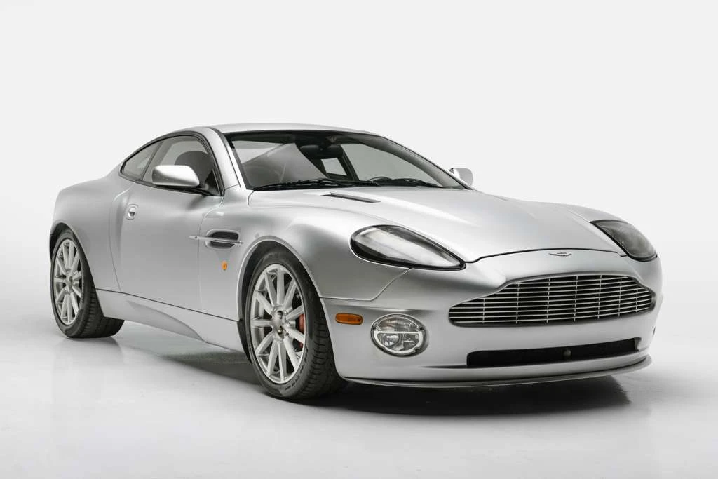 2005 Aston Martin Vanquish 1st Gen - Image 30 of 31