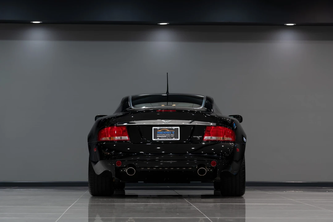 2005 Aston Martin Vanquish 1st Gen - Image 20 of 31
