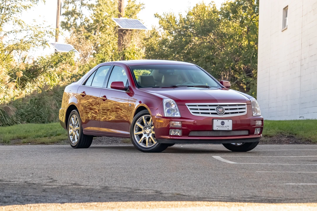 2005 Cadillac STS - Image 16 of 31
