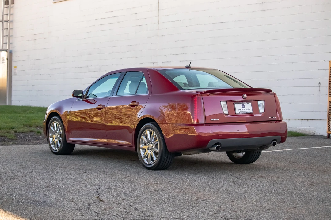 2005 Cadillac STS - Image 6 of 31