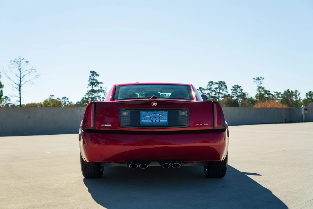 2005 Cadillac XLR - Image 26 of 31