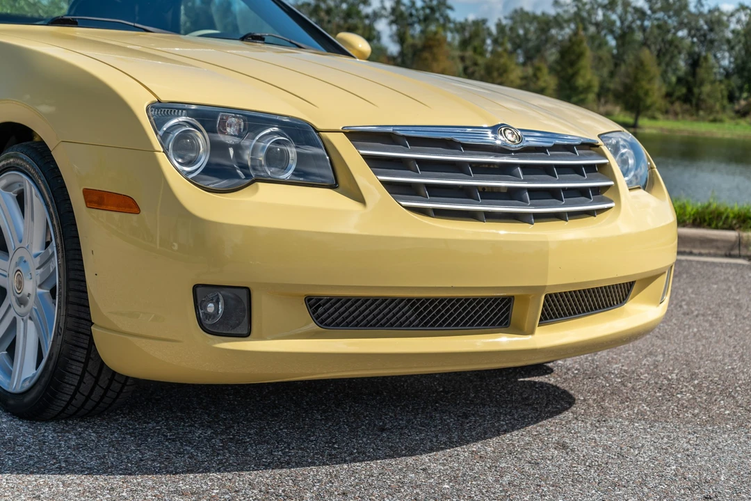 2005 Chrysler Crossfire - Image 25 of 31