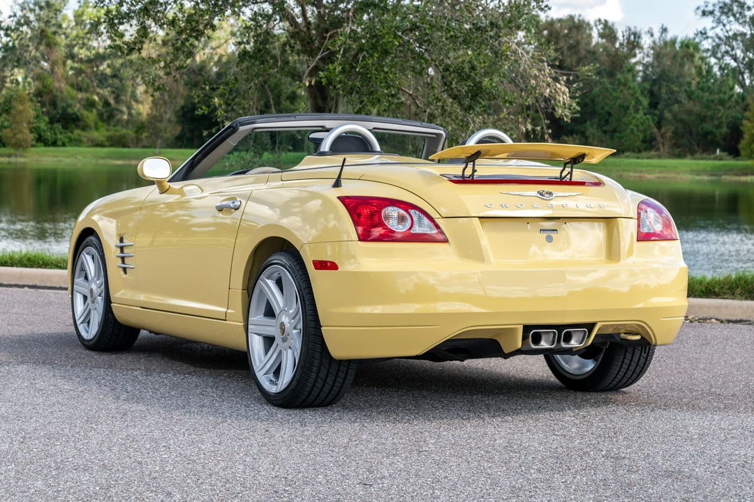2005 Chrysler Crossfire - Image 4 of 31