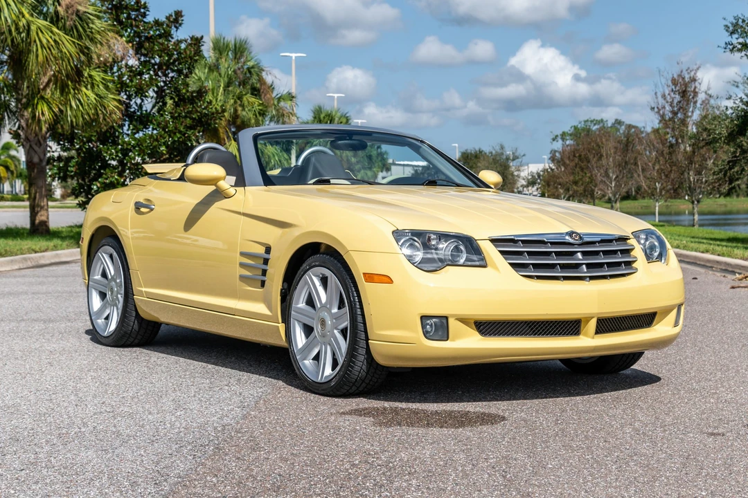 2005 Chrysler Crossfire - Image 8 of 31