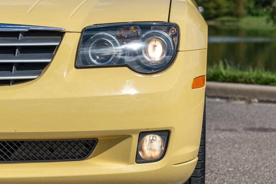 2005 Chrysler Crossfire - Image 28 of 31