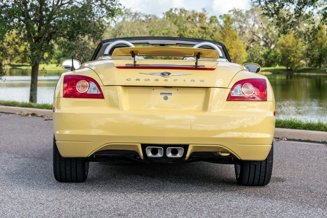 2005 Chrysler Crossfire - Image 5 of 31