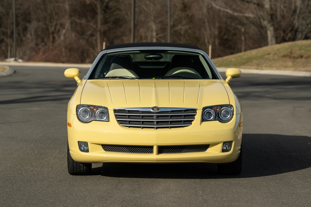 2005 Chrysler Crossfire - Image 12 of 31