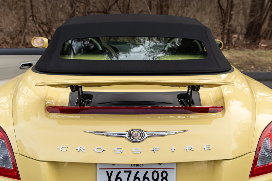 2005 Chrysler Crossfire - Image 30 of 31
