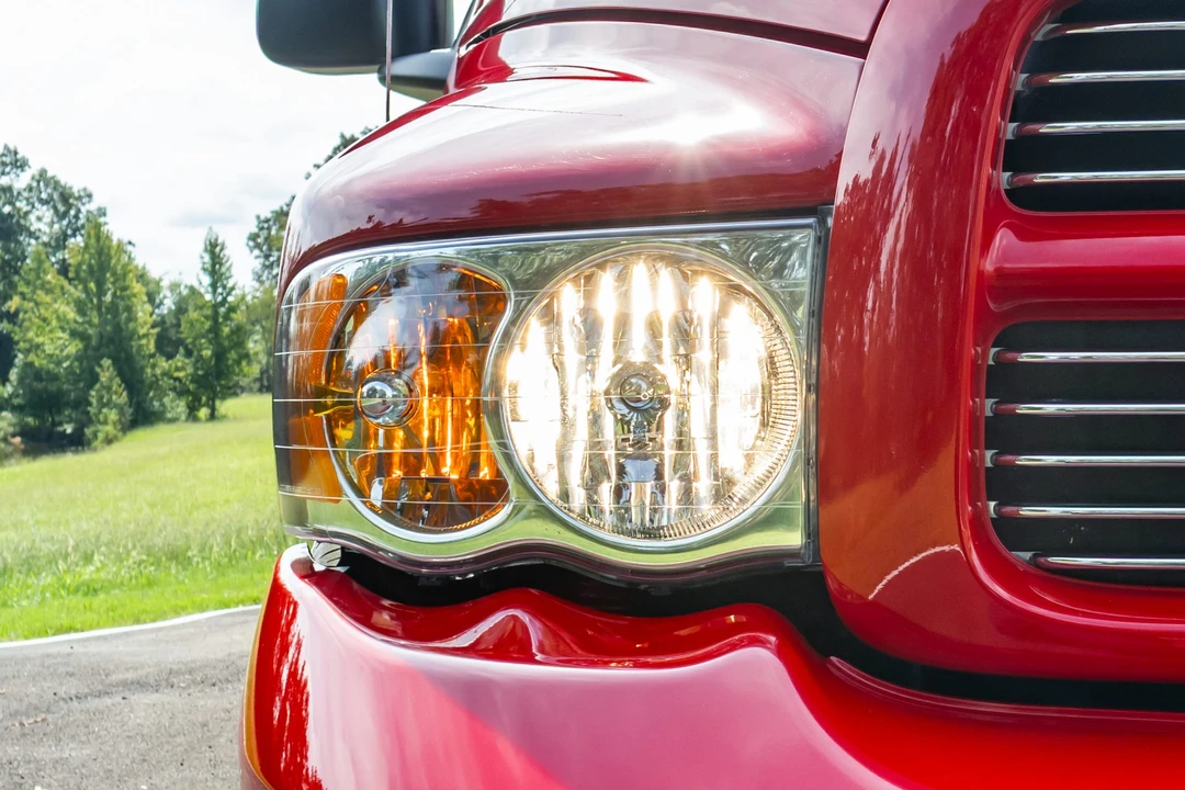 2005 Dodge Ram SRT-10 3rd Gen - Image 10 of 31
