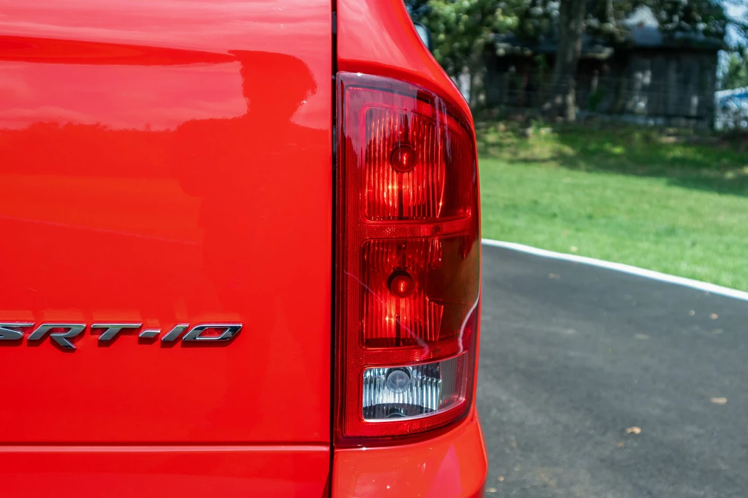 2005 Dodge Ram SRT-10 3rd Gen - Image 16 of 31