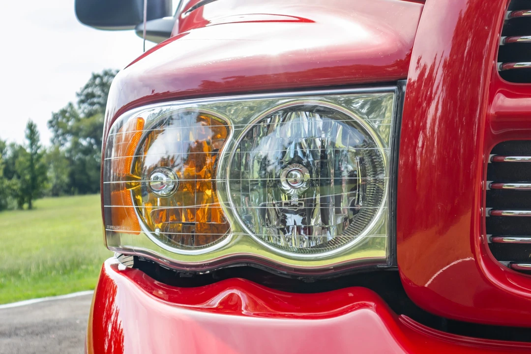 2005 Dodge Ram SRT-10 3rd Gen - Image 12 of 31