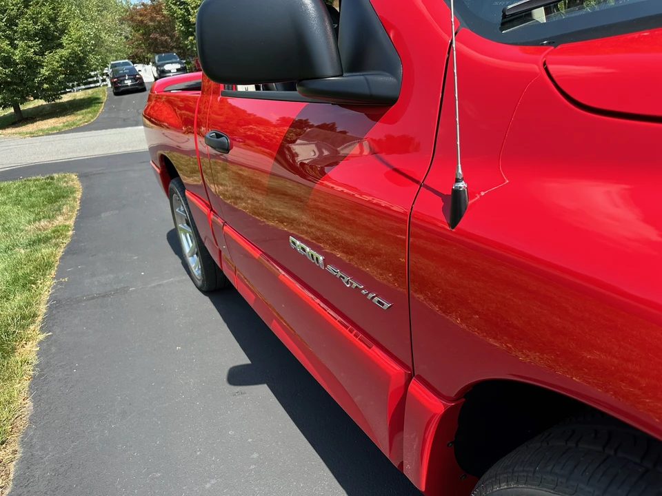 2005 Dodge Ram SRT-10 3rd Gen - Image 27 of 31