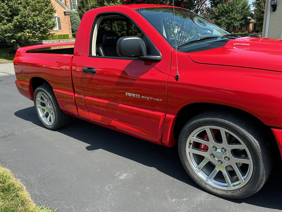 2005 Dodge Ram SRT-10 3rd Gen - Image 29 of 31