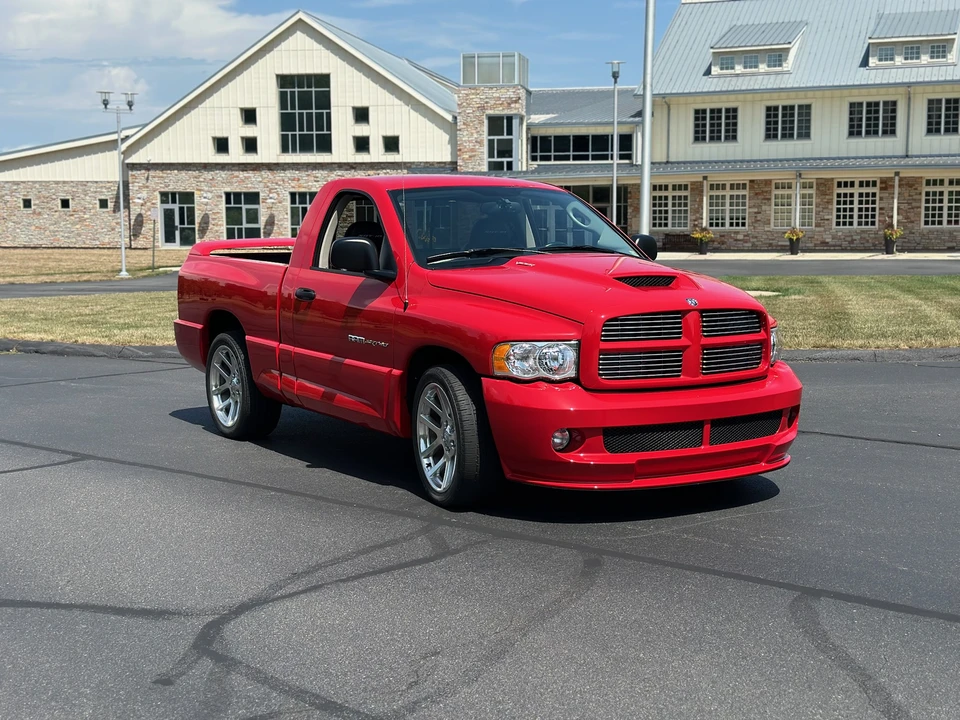 2005 Dodge Ram SRT-10 3rd Gen - Image 4 of 31