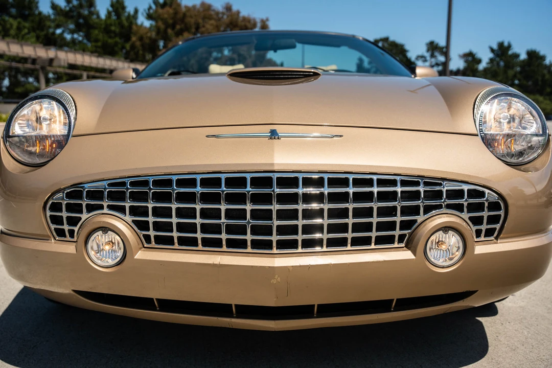 2005 Ford Thunderbird 11th Gen - Image 11 of 31