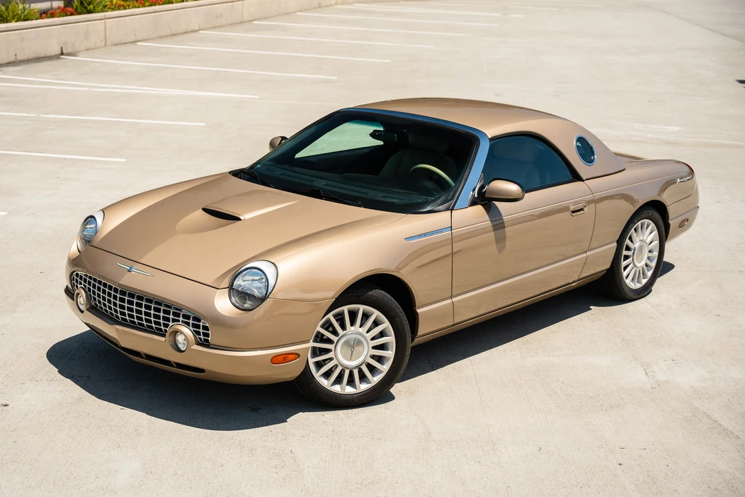2005 Ford Thunderbird 11th Gen - Image 4 of 31