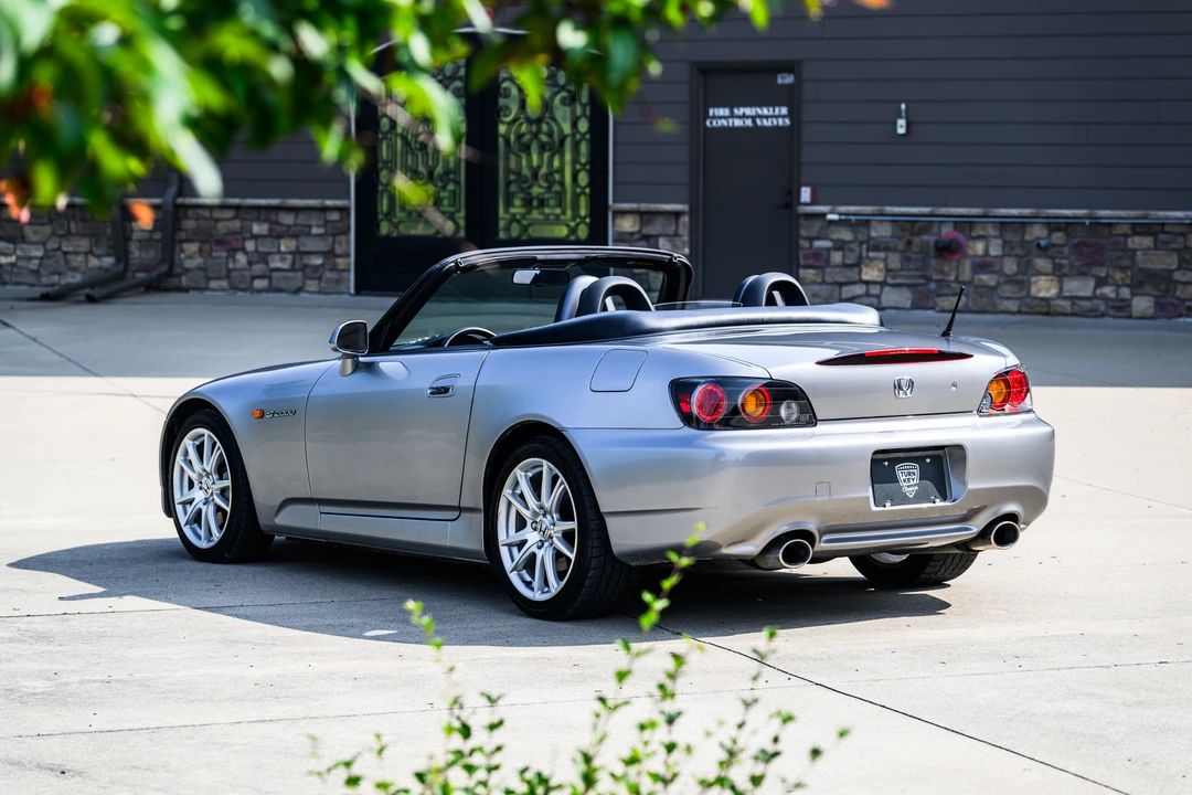 2005 Honda AP2 S2000 - Image 11 of 31