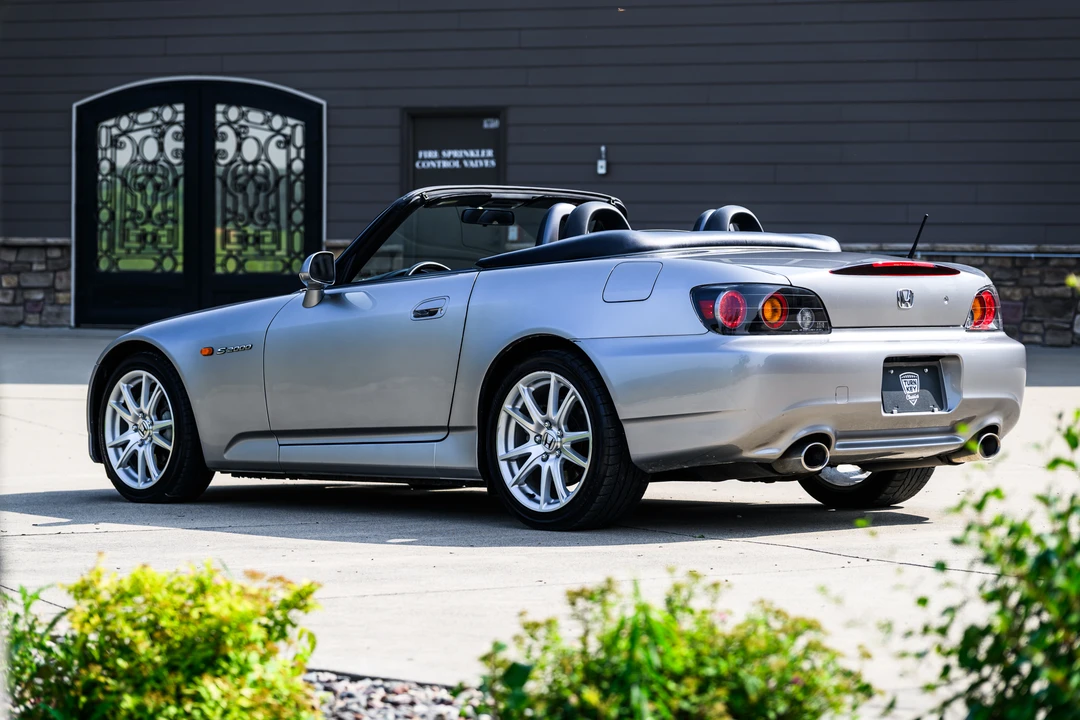 2005 Honda AP2 S2000 - Image 10 of 31