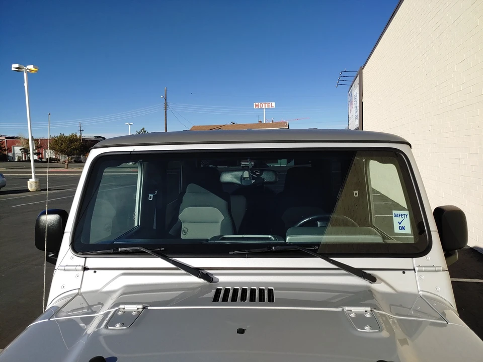 2005 Jeep TJ Wrangler - Image 23 of 31
