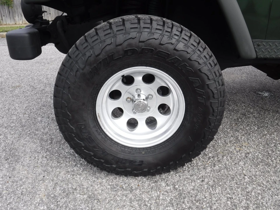 2005 Jeep TJ Wrangler - Image 15 of 31