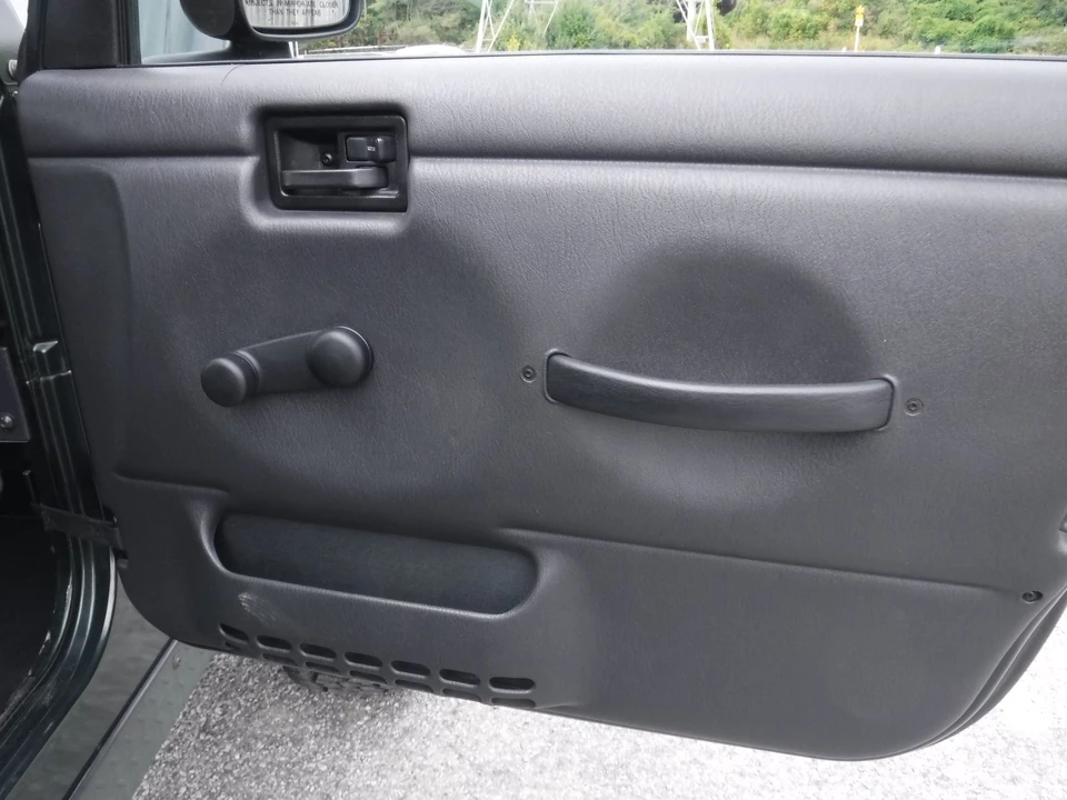 2005 Jeep TJ Wrangler - Image 22 of 31