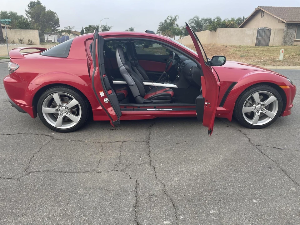 2005 Mazda RX-8 1st Gen - Image 17 of 31