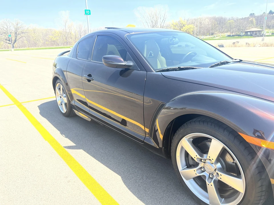 2005 Mazda RX-8 1st Gen - Image 24 of 31