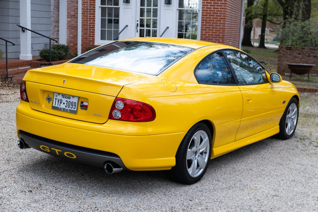 2005 Pontiac GTO 4th Gen - Image 5 of 31