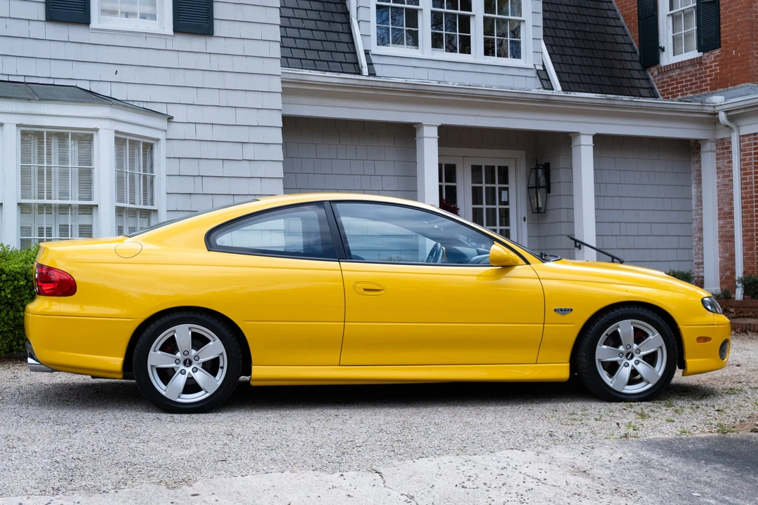 2005 Pontiac GTO 4th Gen - Image 6 of 31