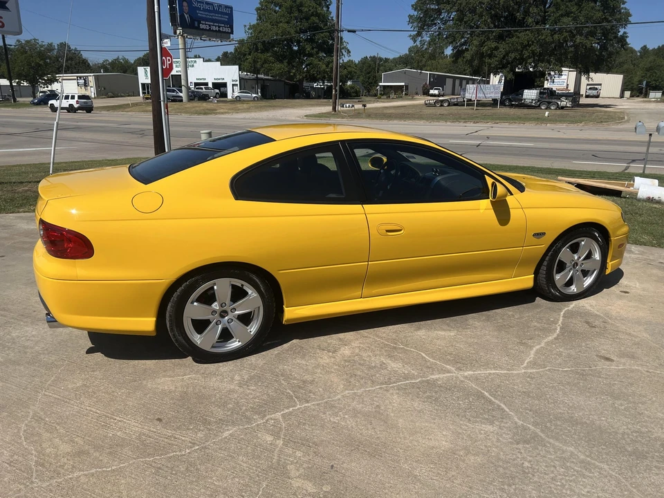 2005 Pontiac GTO 4th Gen - Image 13 of 31