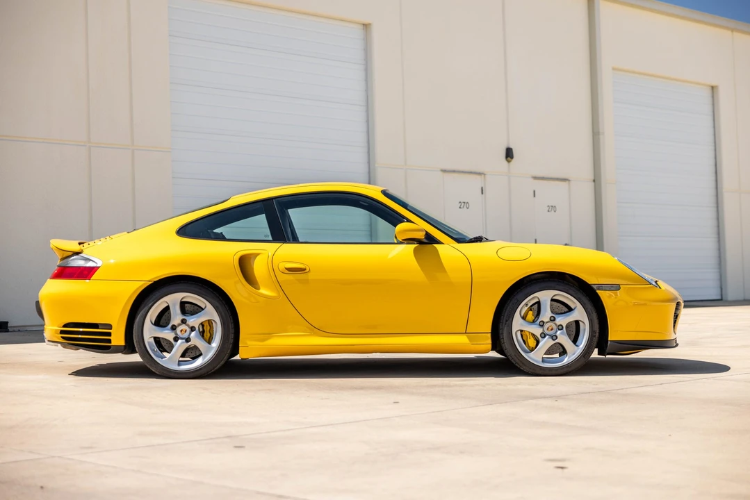 2005 Porsche 996 Turbo - Image 6 of 31
