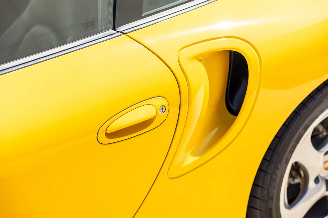2005 Porsche 996 Turbo - Image 20 of 31