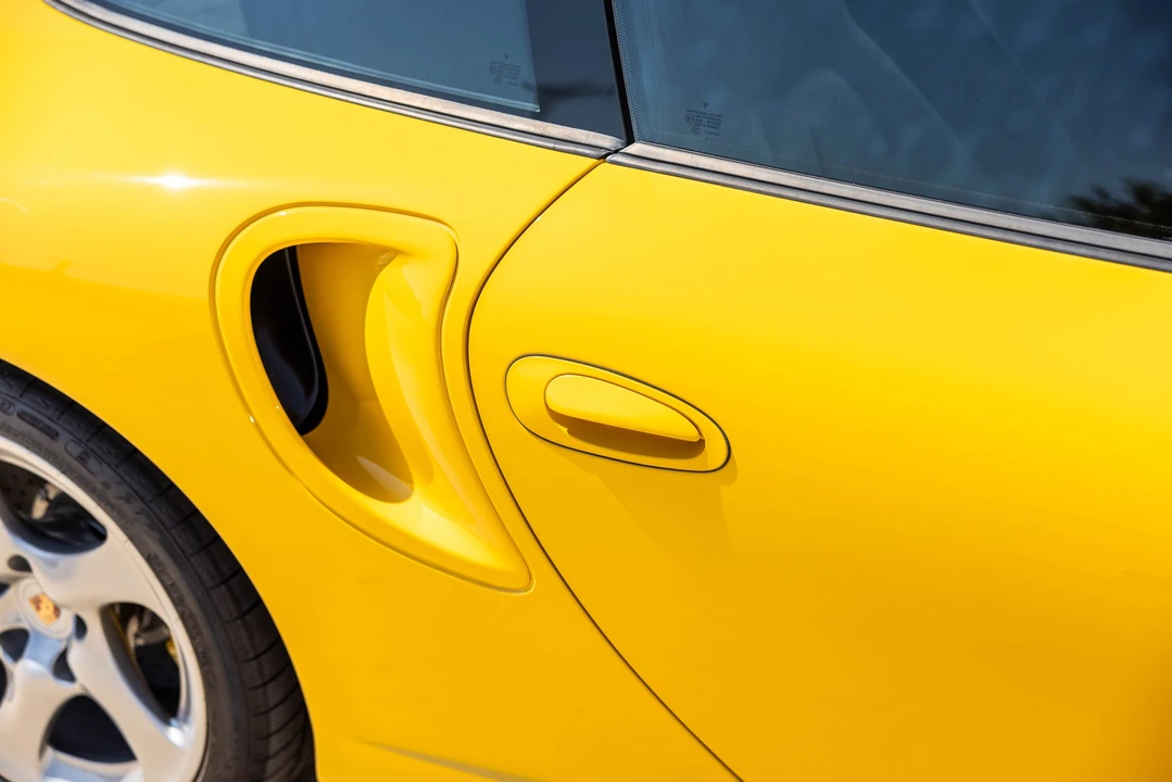 2005 Porsche 996 Turbo - Image 21 of 31