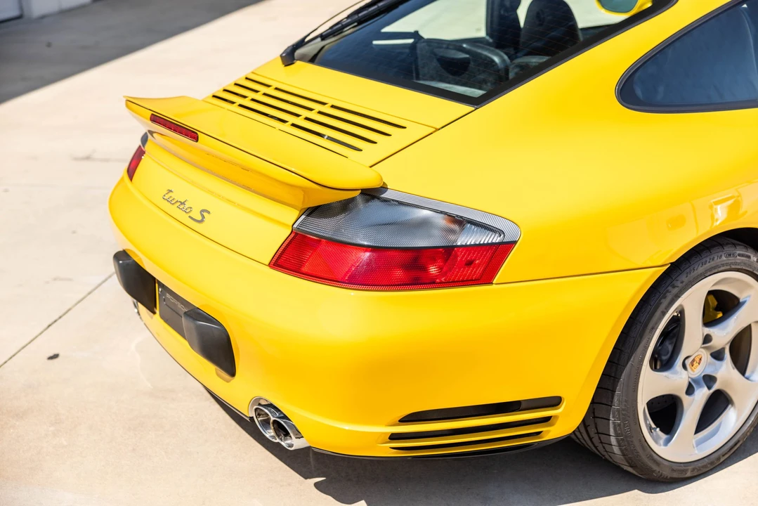 2005 Porsche 996 Turbo - Image 23 of 31