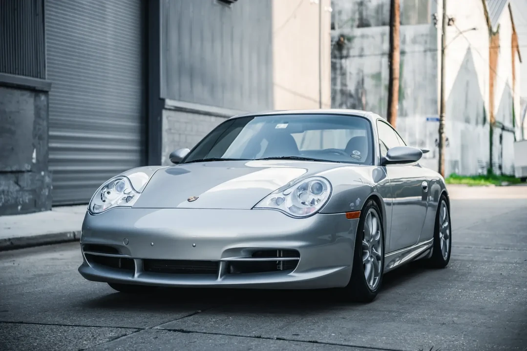 2005 Porsche 996 GT3 - Image 3 of 6