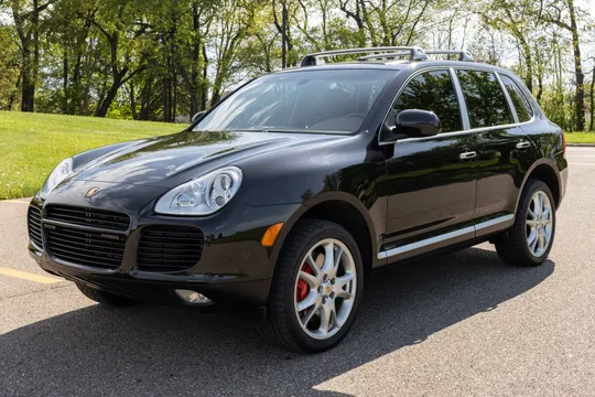 2005 Porsche 955/957 Cayenne Turbo - Image 2 of 31