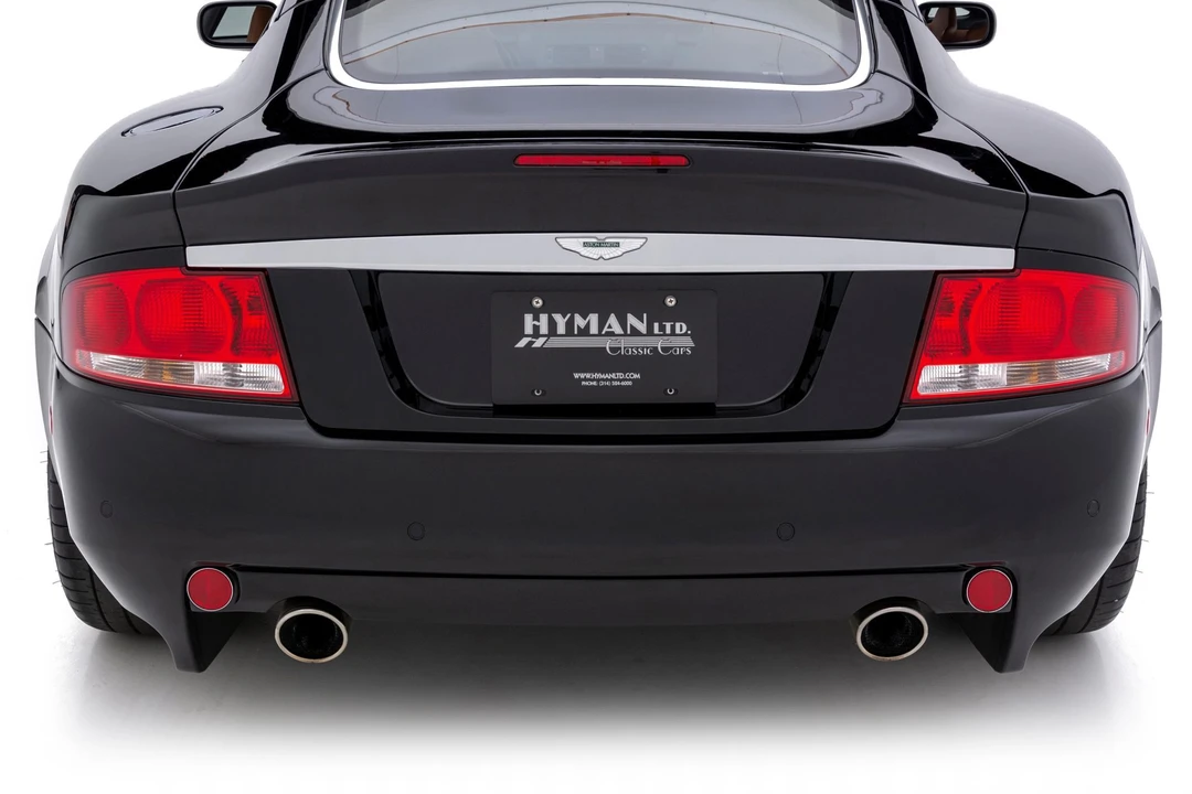 2006 Aston Martin Vanquish 1st Gen - Image 26 of 31